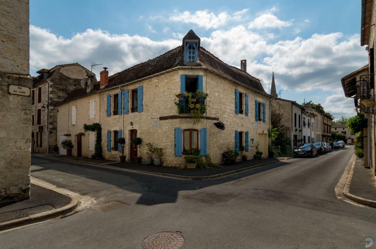 Maison D'Angle Eymet Esterno foto